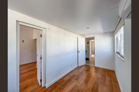 Apartamento para alugar com 150m², 4 quartos e 1 vaga