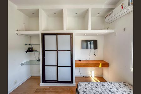 Apartamento para alugar com 150m², 4 quartos e 1 vaga