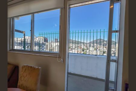 Apartamento para alugar com 150m², 4 quartos e 1 vaga