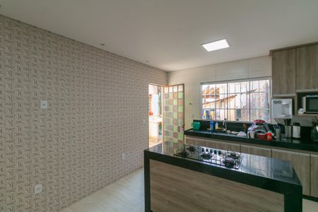Casa para alugar com 390m², 3 quartos e 2 vagas