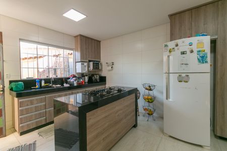 Casa para alugar com 390m², 3 quartos e 2 vagas