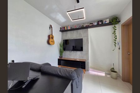 Apartamento à venda com 159m², 2 quartos e 3 vagas Apartamento à venda com 159m², 2 quartos e 3 vagasSala - Andar de cima