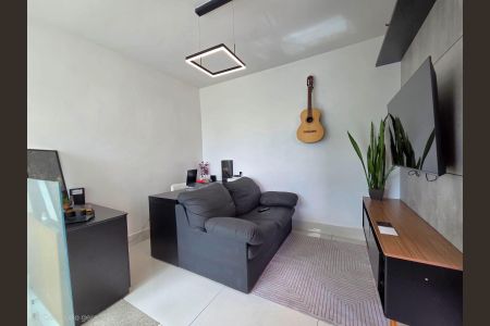 Apartamento à venda com 159m², 2 quartos e 3 vagas Apartamento à venda com 159m², 2 quartos e 3 vagasSala - Andar de cima