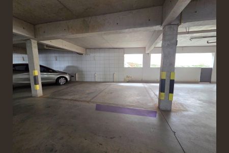 Apartamento à venda com 159m², 2 quartos e 3 vagas Apartamento à venda com 159m², 2 quartos e 3 vagasGaragem