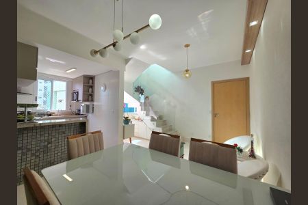 Apartamento à venda com 159m², 2 quartos e 3 vagas Apartamento à venda com 159m², 2 quartos e 3 vagasSala