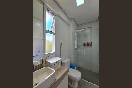 Apartamento à venda com 159m², 2 quartos e 3 vagas Apartamento à venda com 159m², 2 quartos e 3 vagasSuíte 2 - Banheiro