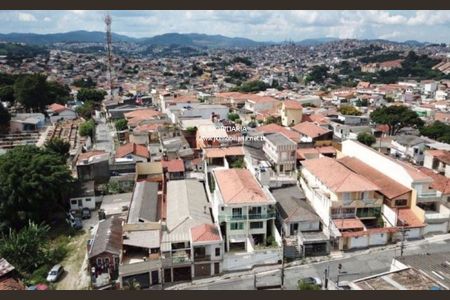 Casa à venda com 3 quartos, 190m² em Vila Mazzei, São Paulo