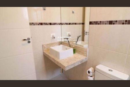 Casa à venda com 3 quartos, 190m² em Vila Mazzei, São Paulo