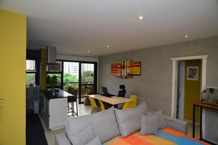 Sala de apartamento para alugar com 2 quartos, 94m² em Barra da Tijuca, Rio de Janeiro
