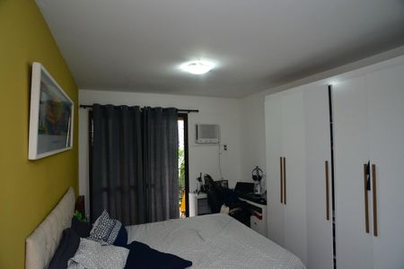 Quarto de apartamento para alugar com 2 quartos, 94m² em Barra da Tijuca, Rio de Janeiro