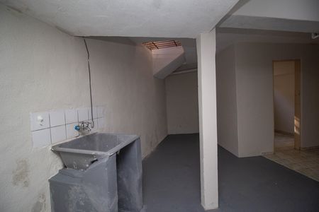 Casa para alugar com 58m², 2 quartos e sem vagaÁrea de Serviço