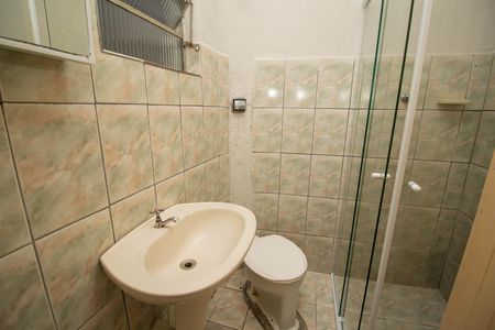 Casa para alugar com 58m², 2 quartos e sem vagaBanheiro