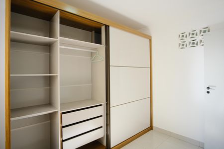 Apartamento para alugar com 44m², 2 quartos e 1 vagaQuarto 1
