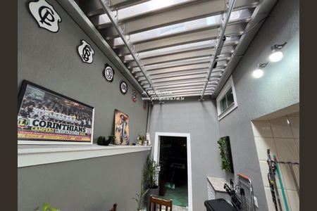 Casa à venda com 197m², 3 quartos e 4 vagas