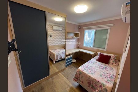 Casa à venda com 197m², 3 quartos e 4 vagas
