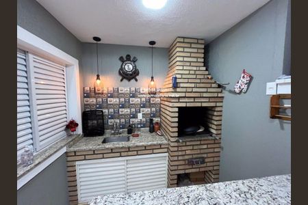 Casa à venda com 197m², 3 quartos e 4 vagas