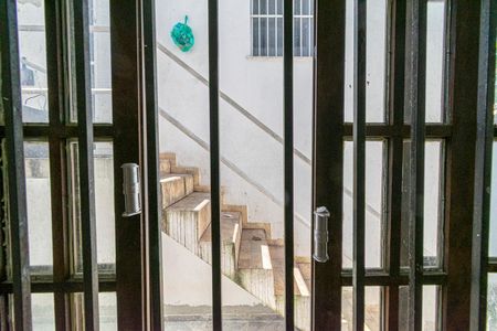 Vista da Sala de casa para alugar com 1 quarto, 40m² em Brás de Pina, Rio de Janeiro