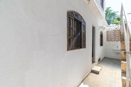Casa para alugar com 40m², 1 quarto e 1 vaga Casa para alugar com 40m², 1 quarto e 1 vagaÁrea de Serviço