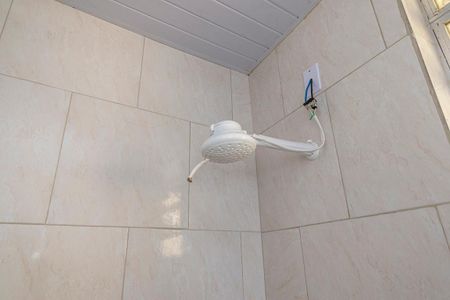 Casa para alugar com 40m², 1 quarto e 1 vaga Casa para alugar com 40m², 1 quarto e 1 vagaBanheiro
