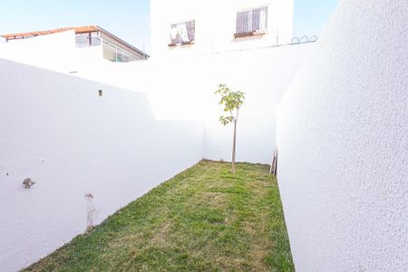 Área de serviço  de casa à venda com 2 quartos, 75m² em Jardim Leblon, Belo Horizonte