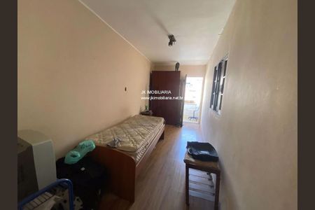 Casa à venda com 2 quartos, 300m² em Vila Nivi, São Paulo