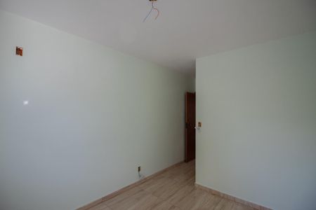 Casa à venda com 75m², 2 quartos e 2 vagas Casa à venda com 75m², 2 quartos e 2 vagasSuíte 2