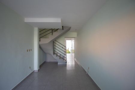 Sala de casa à venda com 2 quartos, 75m² em Jardim Leblon, Belo Horizonte