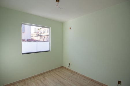 Casa à venda com 75m², 2 quartos e 2 vagas Casa à venda com 75m², 2 quartos e 2 vagasSuíte 2