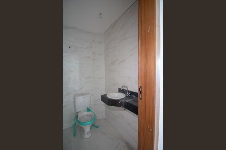 Casa à venda com 75m², 2 quartos e 2 vagas Casa à venda com 75m², 2 quartos e 2 vagasLavabo