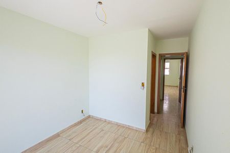 Casa à venda com 75m², 2 quartos e 2 vagas Casa à venda com 75m², 2 quartos e 2 vagasSuíte