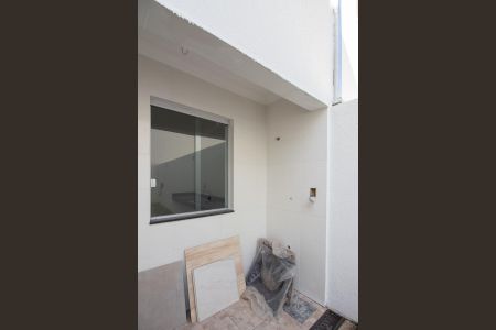 Casa à venda com 75m², 2 quartos e 2 vagas Casa à venda com 75m², 2 quartos e 2 vagasÁrea de Serviço