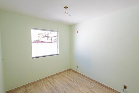 Casa à venda com 75m², 2 quartos e 2 vagas Casa à venda com 75m², 2 quartos e 2 vagasSuíte 2