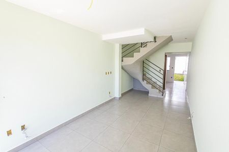 Sala de casa à venda com 2 quartos, 75m² em Jardim Leblon, Belo Horizonte