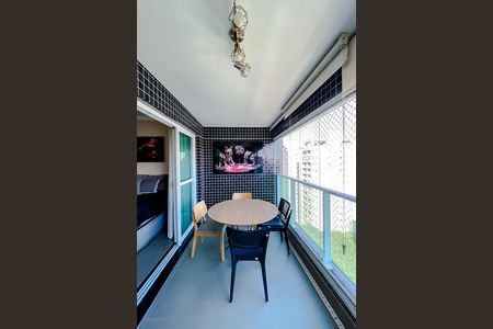 Studio à venda com 55m², 1 quarto e 2 vagasVaranda