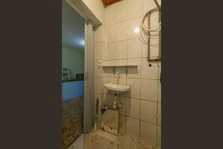 Banheiro de kitnet/studio para alugar com 1 quarto, 20m² em Rudge Ramos, São Bernardo do Campo