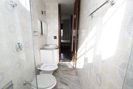 Apartamento para alugar com 110m², 3 quartos e 2 vagasBanheiro Social