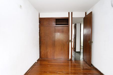 Apartamento para alugar com 110m², 3 quartos e 2 vagasQuarto 2