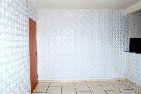 Sala de apartamento para alugar com 2 quartos, 50m² em Paulo Vi, Belo Horizonte