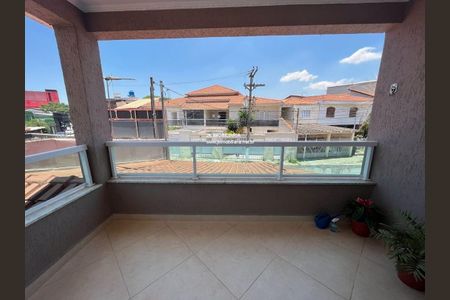 Casa à venda com 216m², 4 quartos e 2 vagas