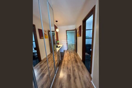 Casa à venda com 216m², 4 quartos e 2 vagas