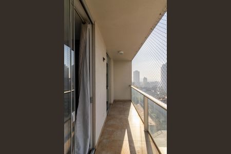 Varanda de kitnet/studio à venda com 0 quarto, 45m² em Vila Augusta, Guarulhos