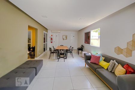 Apartamento à venda com 30m², 1 quarto e sem vaga Apartamento à venda com 30m², 1 quarto e sem vagaSalão de Festas
