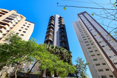 Apartamento à venda com 76m², 2 quartos e 2 vagas Apartamento à venda com 76m², 2 quartos e 2 vagasFachada
