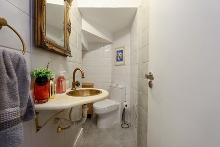 Apartamento à venda com 76m², 2 quartos e 2 vagas Apartamento à venda com 76m², 2 quartos e 2 vagasLavabo
