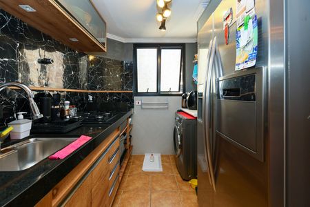Apartamento à venda com 76m², 2 quartos e 2 vagas Apartamento à venda com 76m², 2 quartos e 2 vagasCozinha