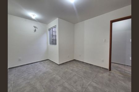 Casa de Condomínio para alugar com 3 quartos, 137m² em Vargem Grande, Rio de Janeiro