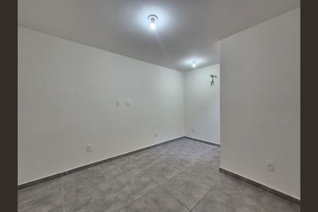 Casa de condomínio para alugar com 137m², 3 quartos e 2 vagas