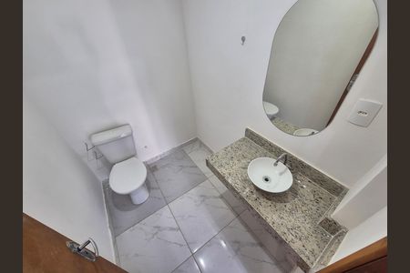 Casa de condomínio para alugar com 137m², 3 quartos e 2 vagas