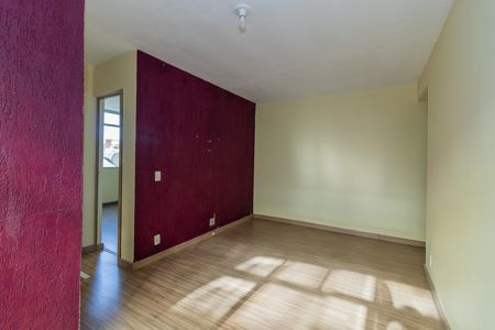 Sala de apartamento à venda com 2 quartos, 49m² em Realengo, Rio de Janeiro