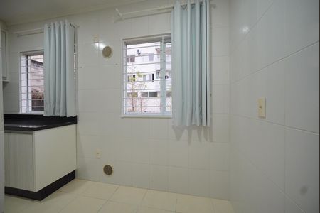 Área de Serviço de apartamento para alugar com 2 quartos, 77m² em Areias, São José